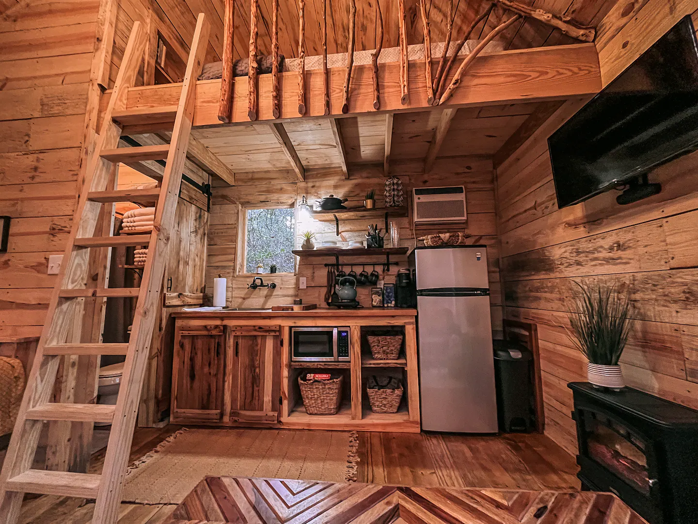 Piney Woods treehouse in Kirbyville