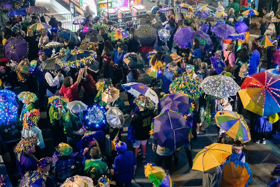 Photo of fancy umbrellas at Galveston Mardi Gras parade
Mardi-Gras-Galveston-Texas.jpg